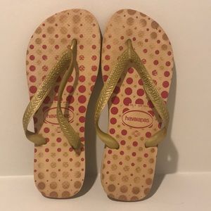 Gold Haviana flip flops